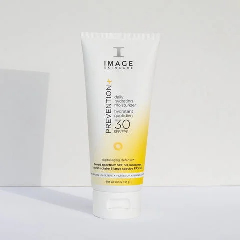 PREVENTION+ Daily hydrating moisturizer